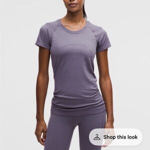 EUC* Lululemon Waist length Top